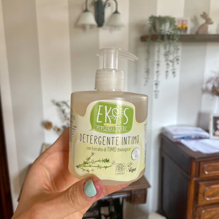 photo of Ekos personal care Detergente Intimo Estratto Di Timo shared by @elisatosi on  29 Jun 2023 - review