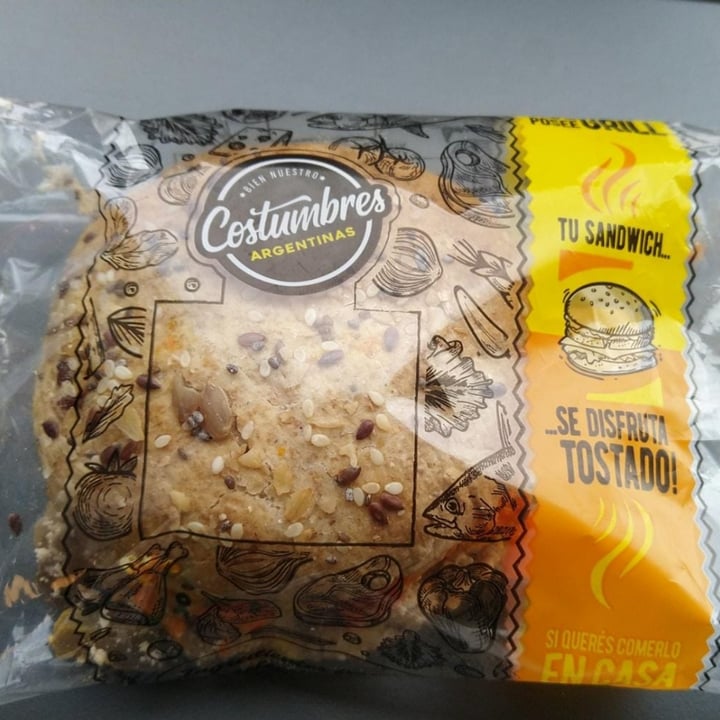photo of Costumbres Argentinas Sandwich Vegano shared by @wallass2487 on  03 Apr 2023 - review