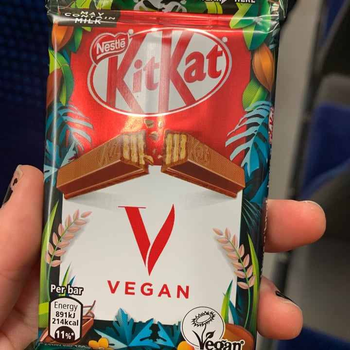 photo of Nestlé Kitkat Vegan shared by @haykayfro on  25 Jan 2023 - review