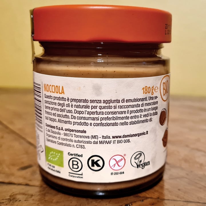 photo of Damiano Crema 100% nocciole shared by @invariance on  16 Apr 2023 - review