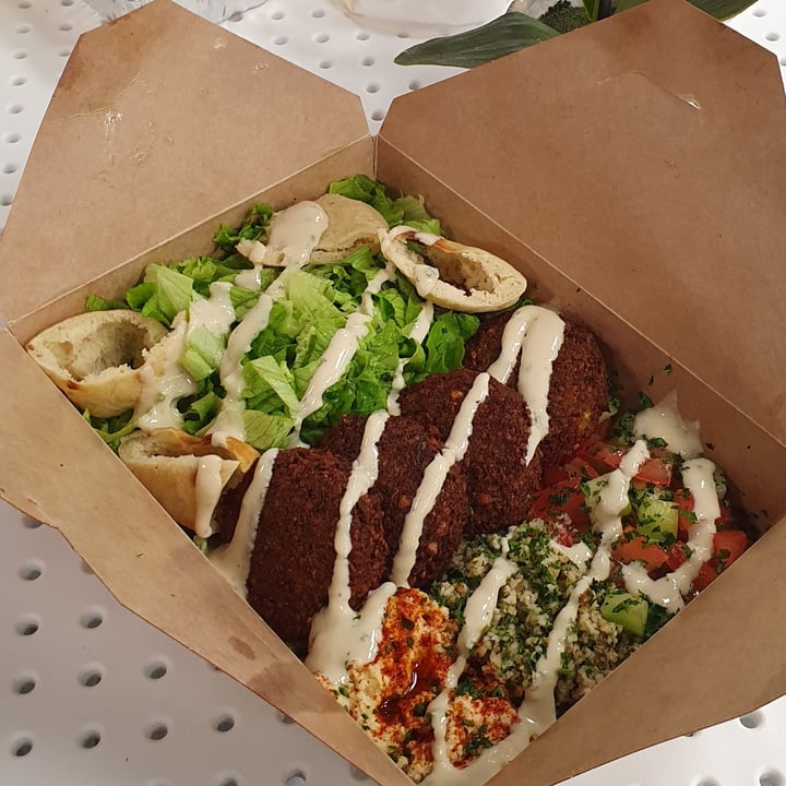photo of Nazar Turkish Ghost Kitchen Falafel Bowl shared by @viralata on  12 Jan 2023 - review