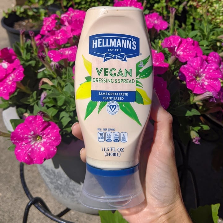 photo of Hellmann’s Vegan Dressing & Spread shared by @veggieassassin on  30 Apr 2023 - review