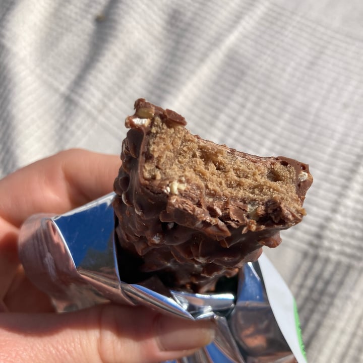 photo of Multipower Vegan Protein Layer Peanut Butter Bar shared by @asiayportia on  20 Apr 2023 - review