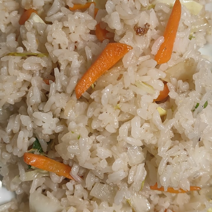 photo of Buffet yizi arroz con verduras shared by @claudiajarajara on  18 Jan 2023 - review