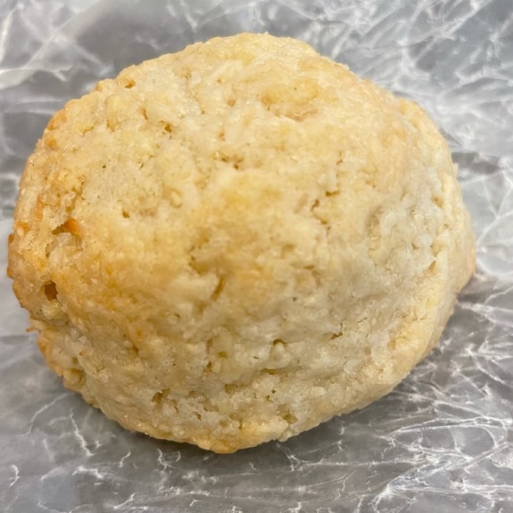 photo of Peacefood plain macaroon shared by @veganfoodcrazy on  29 Apr 2023 - review