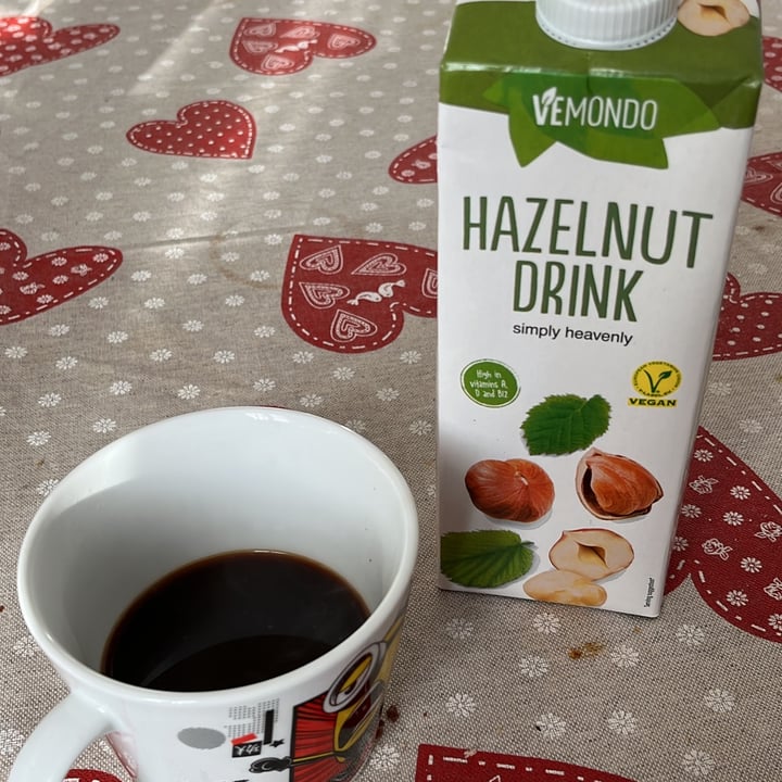 photo of Lidl Hazelnut Drink shared by @borghettoeleonora on  04 Feb 2023 - review