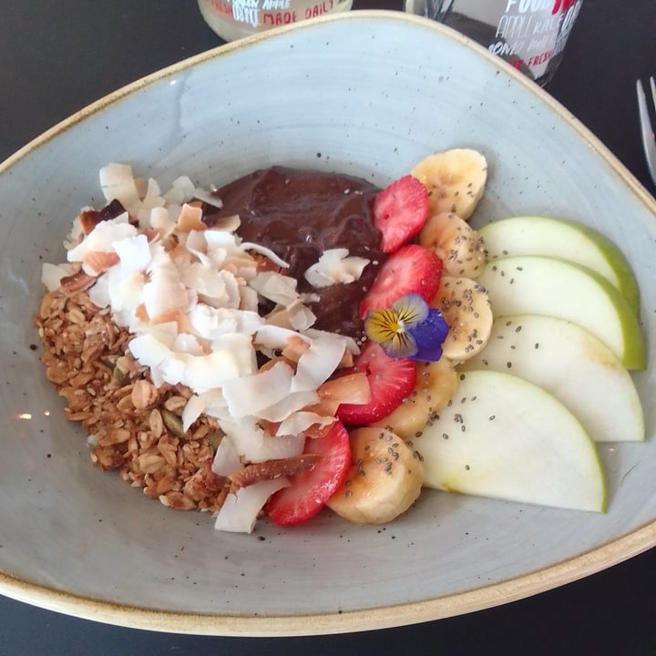 photo of Scheckter's RAW Gourmet Cocoa smoothie bowl shared by @gaya on  15 Jan 2023 - review
