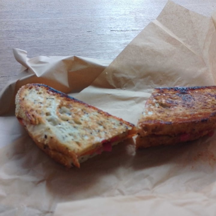 photo of Collide Wholefoods Chutney Toastie shared by @veganadam on  03 Jun 2023 - review