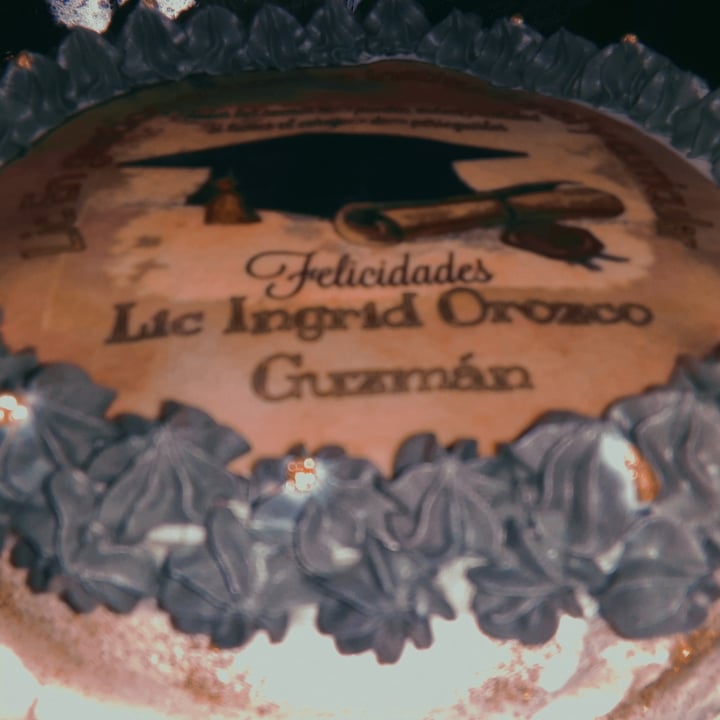 photo of Amadeus Reposteria Vegana (Take Away) Pastel De Chocolate Personalizado shared by @januaryblues on  30 Jan 2023 - review