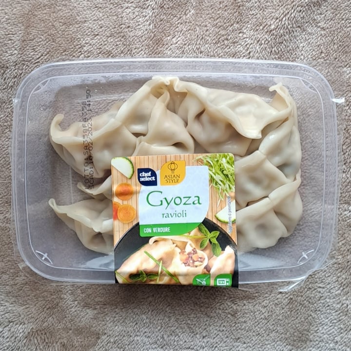 photo of Chef Select Asian Style Gyoza ravioli con verdure shared by @orsolapi on  22 Feb 2023 - review