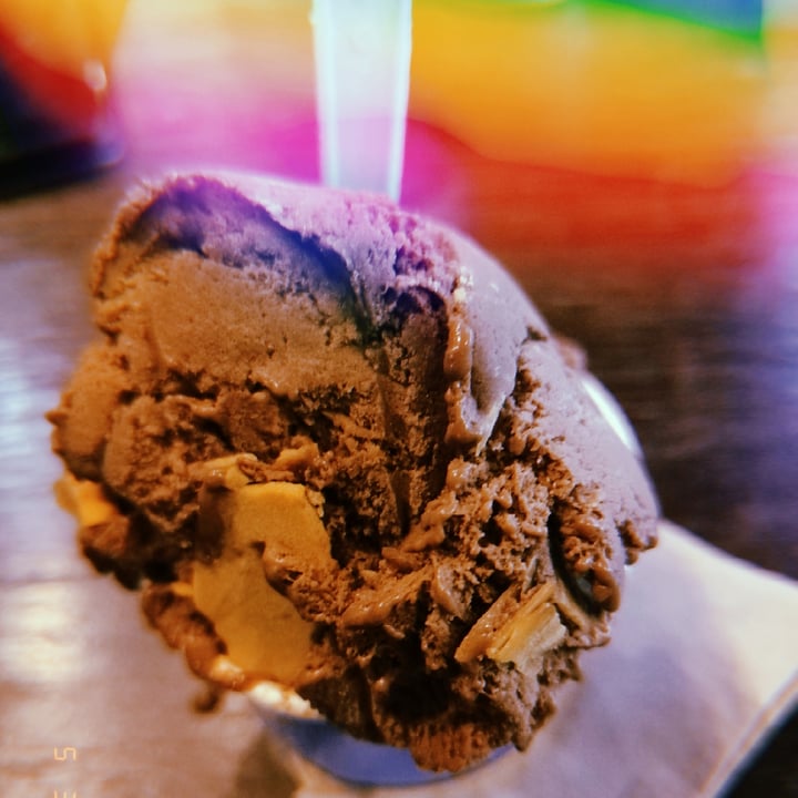 photo of Freddo Helado NotCo De Peanut Butter shared by @eve97lyn on  05 Mar 2023 - review