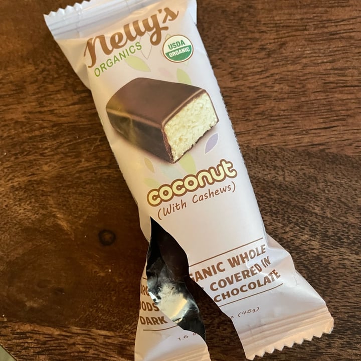 photo of Nelly's Organics Coconut With Cashews shared by @superswede on  31 Jan 2023 - review