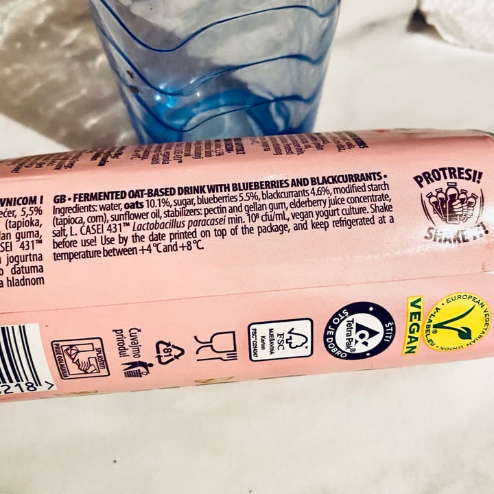 photo of Vindija V-GURT Blueberry and blackcurrant shared by @itsanavi on  17 Apr 2023 - review