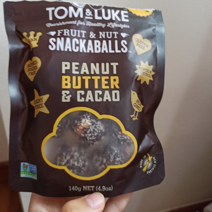 photo of Tom & Luke Fruit & Nut Snackaballs Peanut Butter & Cacao shared by @falafel090909 on  26 Mar 2023 - review
