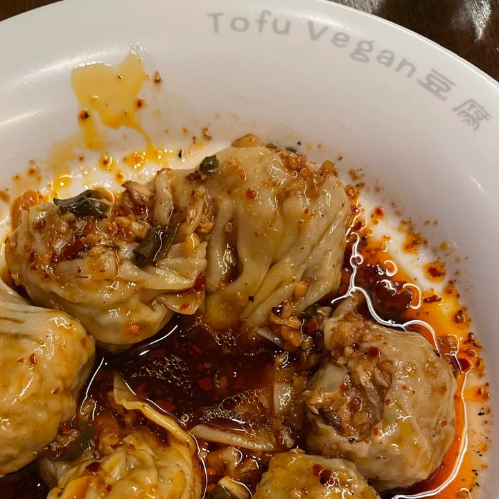 photo of Tofu Vegan Wontons In A Spicy Sauce shared by @simhazel on  27 May 2023 - review