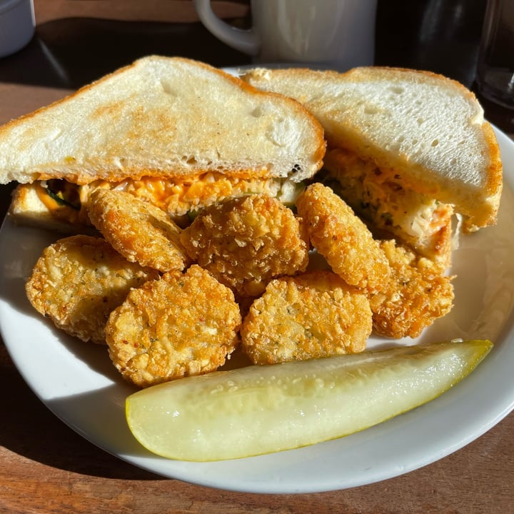 photo of Blackbird Cafe - Mountain Brunch & Lunch Vegan Zeuben shared by @ninjalina on  03 Feb 2023 - review