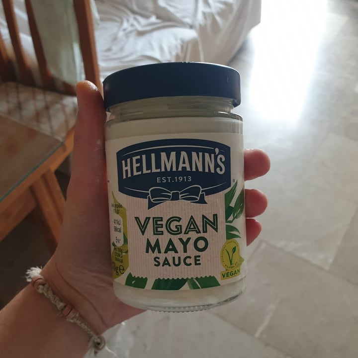photo of Hellmann’s hellmanns maionese vegana shared by @melanyminichino99 on  27 Dec 2022 - review