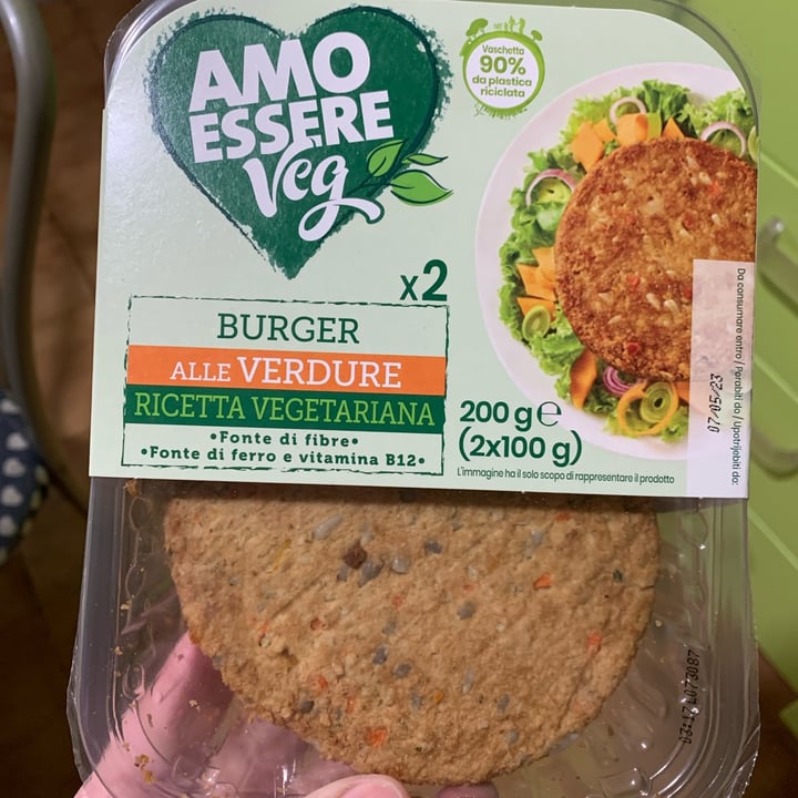 photo of Amo Essere Veg burger alle verdure shared by @coloratantonella on  28 Apr 2023 - review