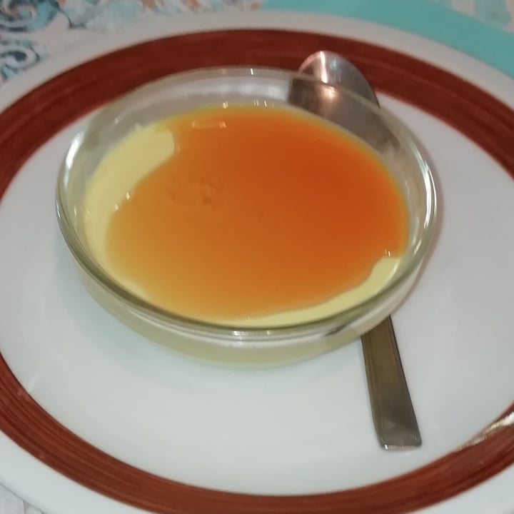 photo of Hotel Luxor Creme Caramel shared by @miocillo0 on  27 May 2023 - review