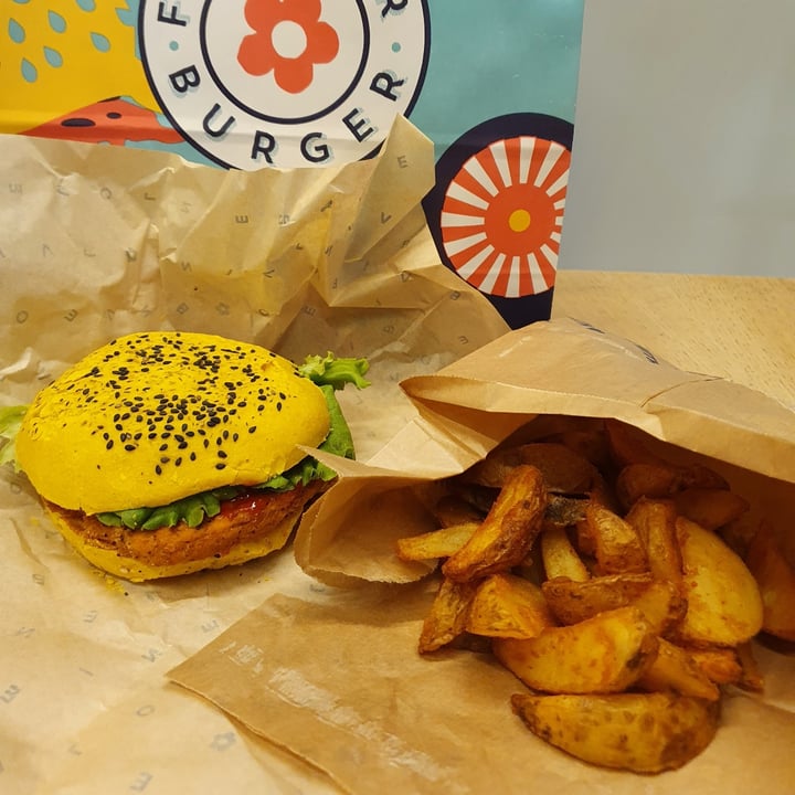 photo of Flower Burger Roma Funky Cecio shared by @darkessa on  09 Mar 2023 - review