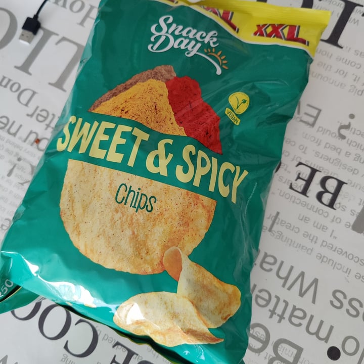 photo of Snack Day sweet & spicy chips shared by @lukasser on  25 May 2023 - review