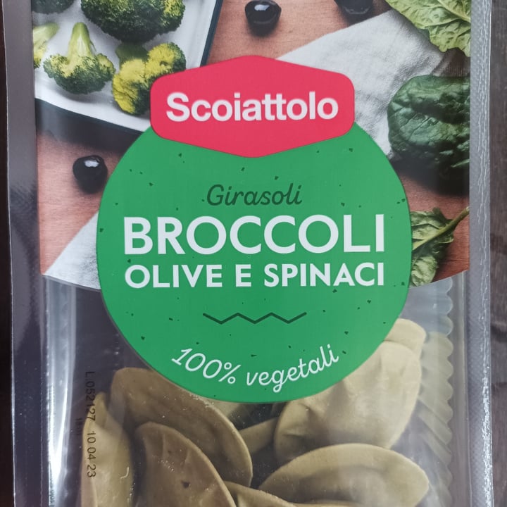 photo of Scoiattolo Broccoli, olive, spinaci shared by @angelasif on  02 Apr 2023 - review