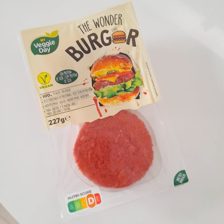 photo of My veggie day The Wonder Burger shared by @danielgl on  05 Jul 2023 - review