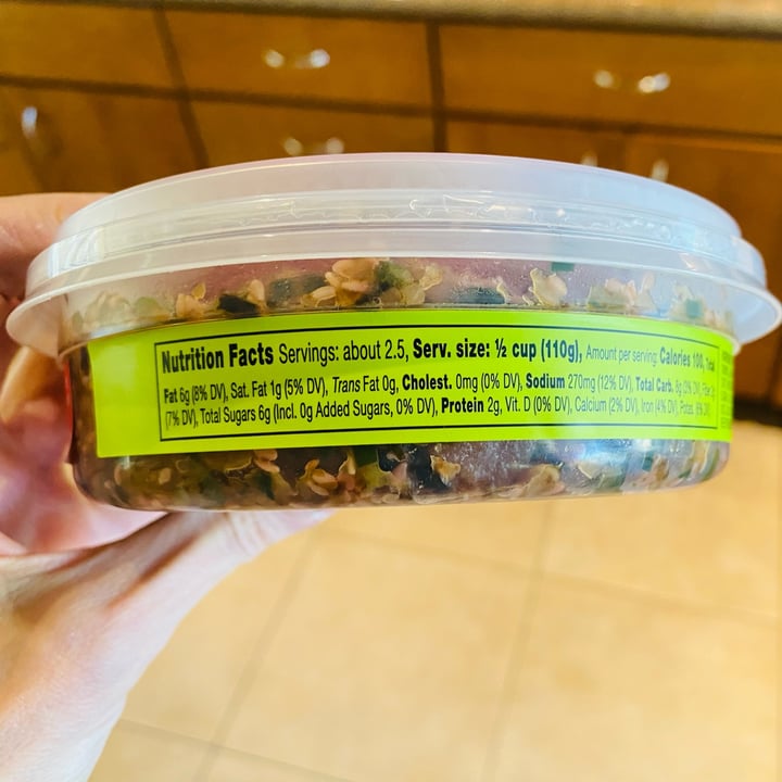 photo of Trader Joe's Vegan Poke shared by @beckyyy on  01 Apr 2023 - review