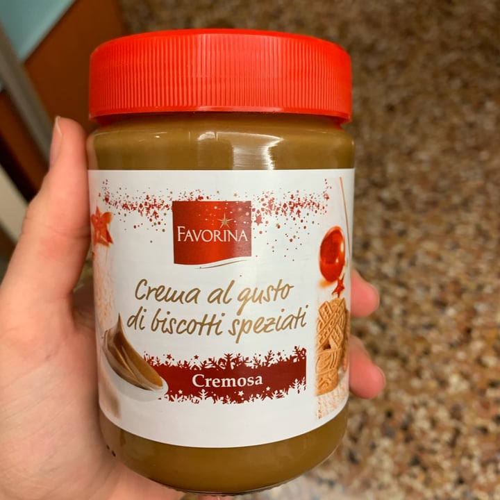 photo of Favorina crema al gusto di biscotti speziati croccante shared by @eleonoradaldosso on  14 Jan 2023 - review