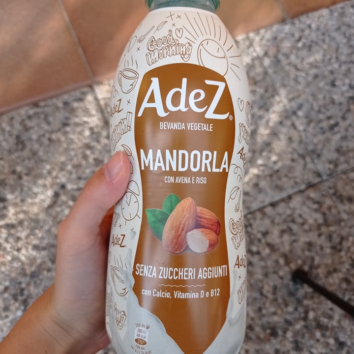 photo of AdeZ Adez Almond Milk shared by @francees on  31 May 2023 - review