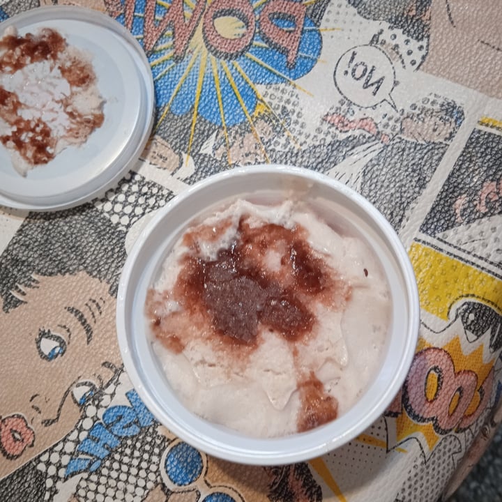 photo of NotCo Not Ice Cream Strawberry Cream shared by @piacv2 on  01 Jan 2023 - review