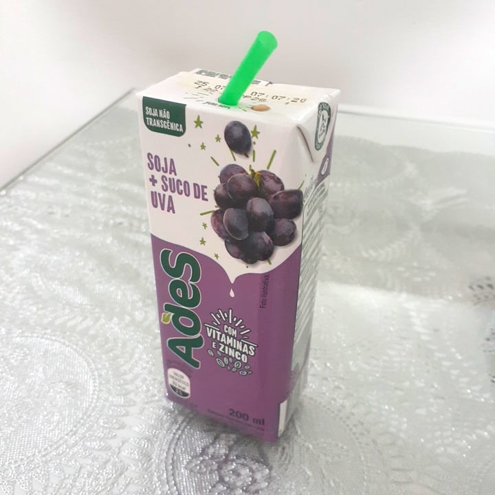 photo of Ades Ades Soja + Suco De Uva 200ml shared by @dimitriathos on  06 Feb 2023 - review
