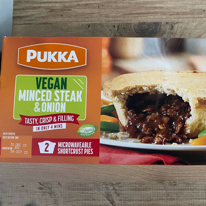 photo of Pukka frozen pies Pukka pies shared by @magicdragon67 on  21 Apr 2023 - review