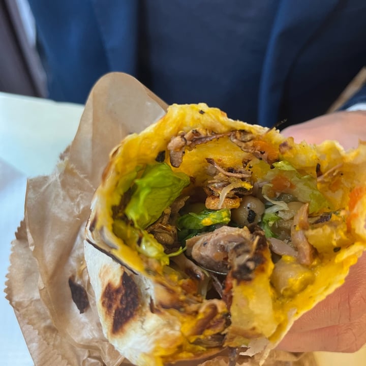 photo of Officina Vegana Wrap shared by @daisymegs on  02 May 2023 - review