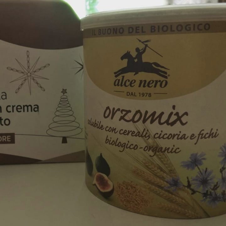 photo of Alce Nero Orzo mix solubile con cereali, cicoria e fichi shared by @serenasofia on  26 Jan 2023 - review