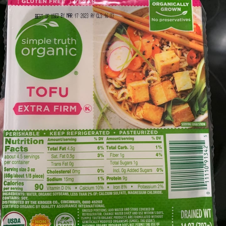 photo of Simple Truth Organic Tofu Extra Firm shared by @onehungryvegan on  18 Feb 2023 - review