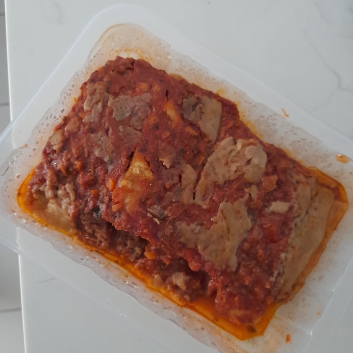 photo of V2 Food Plant Based Lasagne shared by @magdalenka on  14 Apr 2023 - review