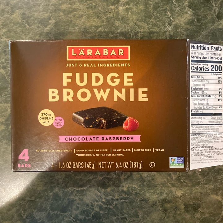 photo of Larabar Fudge Brownie (Chocolate Raspberry) shared by @tammydillon on  05 Mar 2023 - review