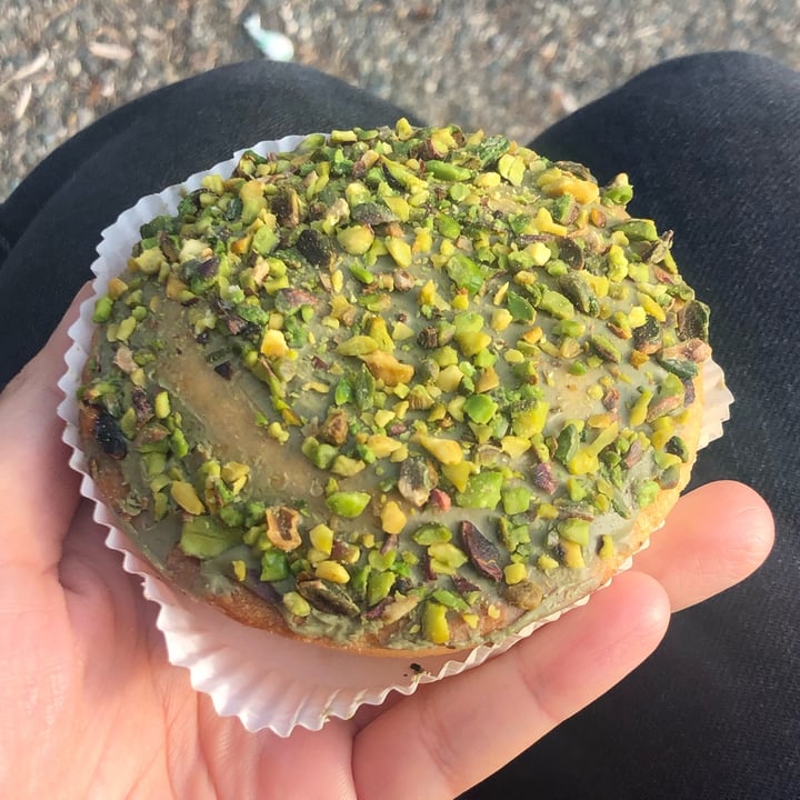 photo of Efrem - Caffetteria, Pasticceria, Cucina pasticciotto al pistacchio shared by @irede on  31 Mar 2023 - review