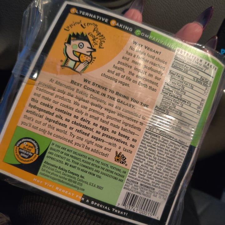 photo of Alternative Baking Company, Inc.® Luscious Lemon Poppyseed Cookie shared by @pigeonsformiles on  02 Feb 2023 - review