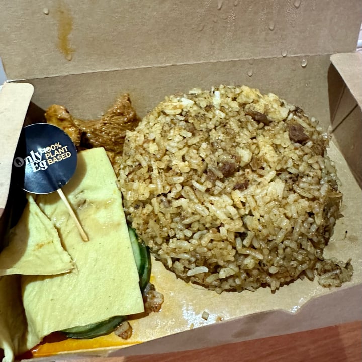 photo of Warung Ijo Rendang Fried Rice shared by @browngirlvegan on  12 Mar 2023 - review