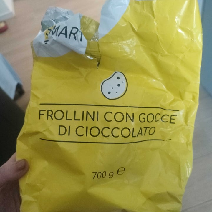 photo of esselunga smart Biscotti Con Gocce Di Cioccolato shared by @brandnewvael on  03 Mar 2023 - review