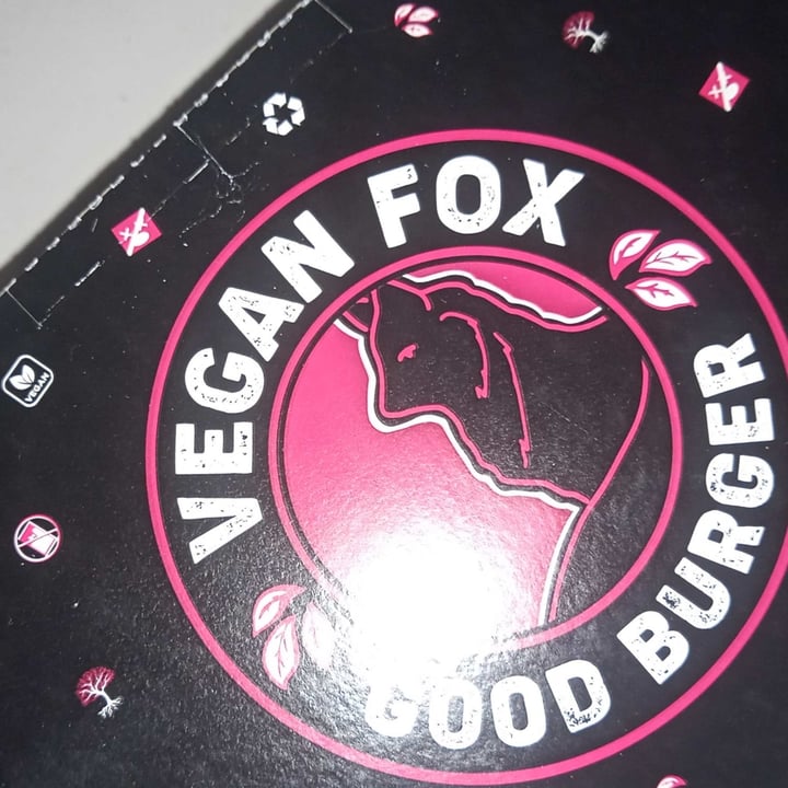 photo of VEGAN FOX Foxinesa shared by @proudstork74 on  01 Jul 2023 - review