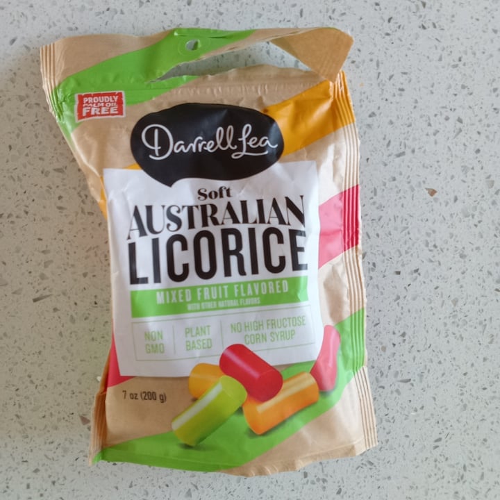photo of Darrell Lea Soft Australian Licorice - Mixed Fruit Flavour shared by @zoezurnamer on  20 Apr 2023 - review