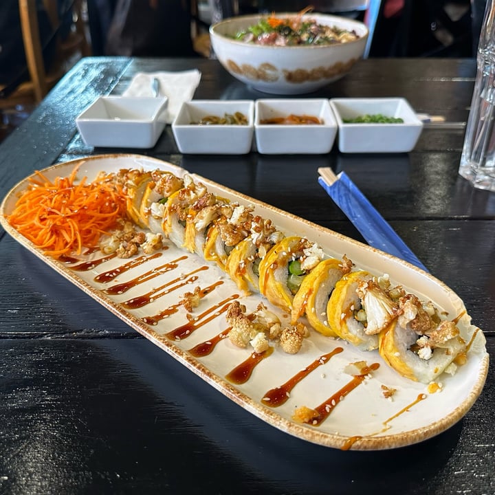 photo of Sushi Factory Monkey Roll shared by @berryveganplanet on  22 Dec 2022 - review