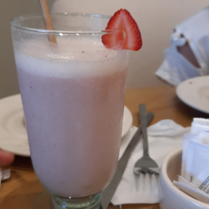 photo of PURA VIDA Licuado De Frutilla Y Banana Al Agua shared by @marinagiselle on  18 Jan 2023 - review