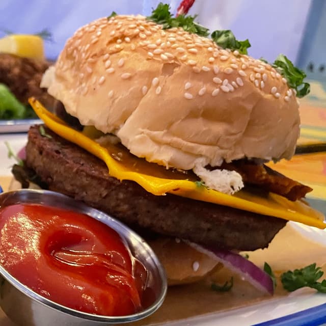 Photo of the dish “Cheeseburger”