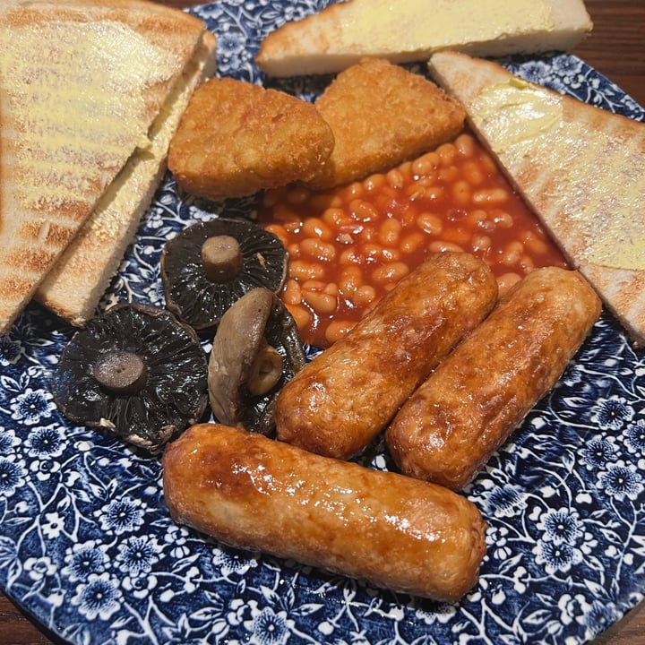 photo of Weatherspoons Pubs Vegan Breakfast shared by @garyonlinecoach on  05 Mar 2023 - review