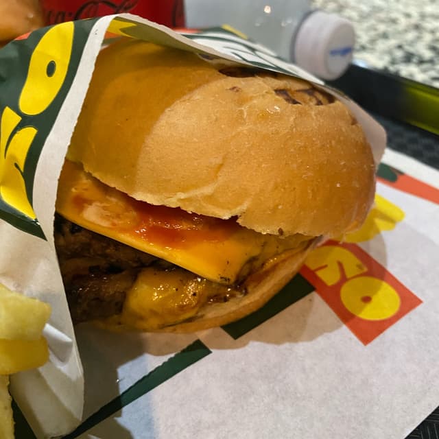 Photo of the dish “Joy Cheeseburger”