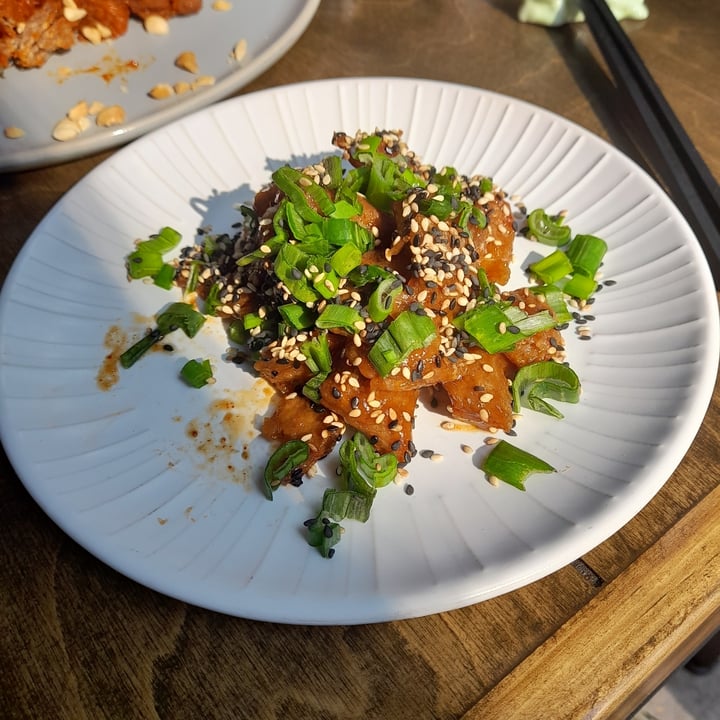 photo of Vegan Ramen Mei CDMX Orange Pollo shared by @sofia-eb-her on  13 Jan 2023 - review